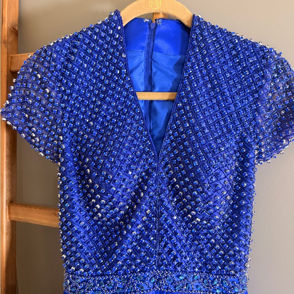 Sherri Hill Royal Blue Beaded V-Neck Formal Dress - Picture 2 of 6